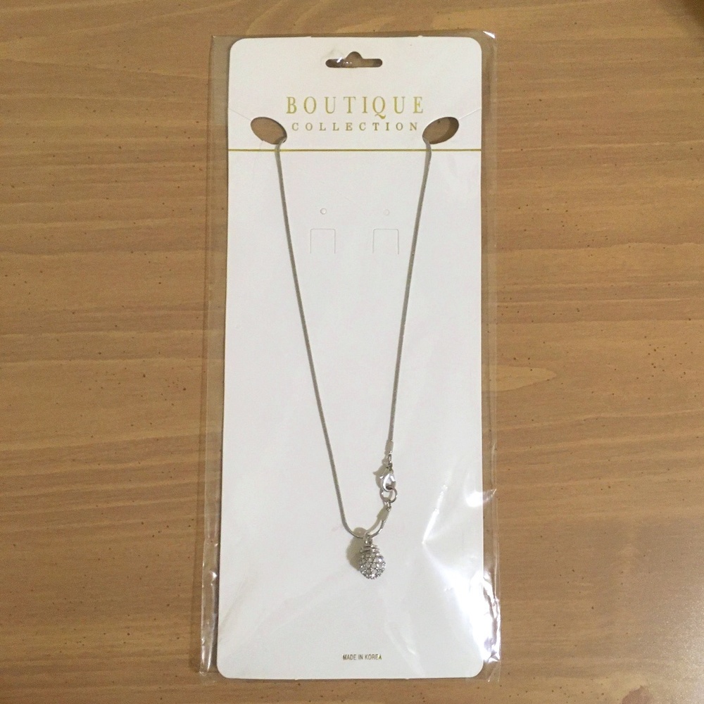 Brand New Boutique Collection Necklace